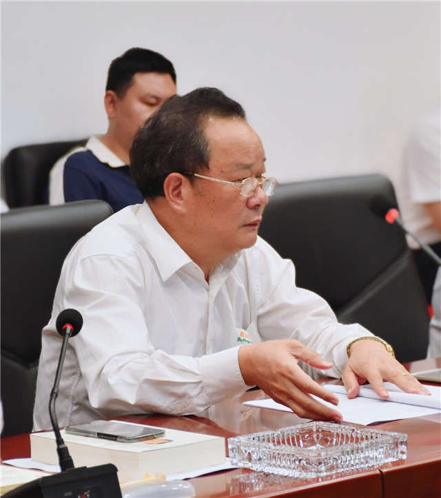 陳總.jpg