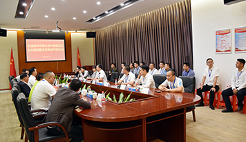 梅州市、梅縣區(qū)青年企業(yè)家協(xié)會(huì)代表到廣東霸王花集團(tuán)訪問交流